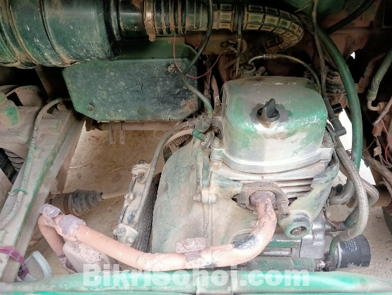 Bajaj 225 cc